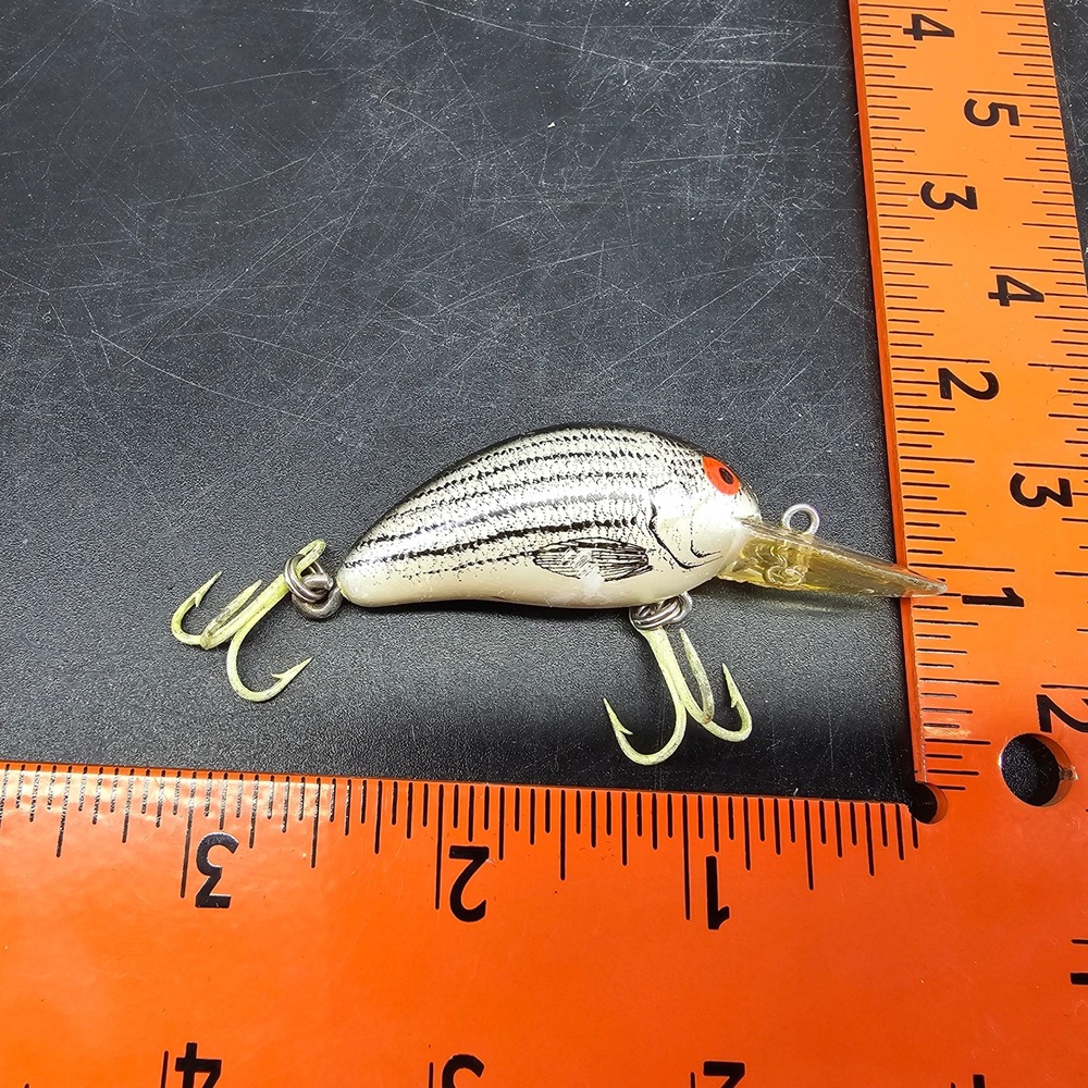 OLD BOMBER MODEL 6A SINGLE KNOCK SCREWTAIL CRANKBAIT STRIPER PATTERN